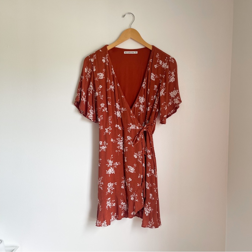 Abercrombie & Fitch - Wrap Mini Dress - Orange - Size Medium
